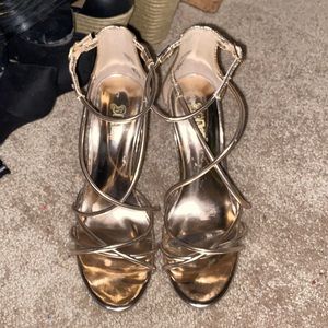 Women’s high heel with straps